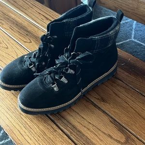 Womens ankle boots, with plaid lining.